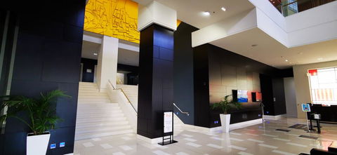 Studio 100 Meters From Beach At Surfers Paradise (L5) - Darwin Holiday 1