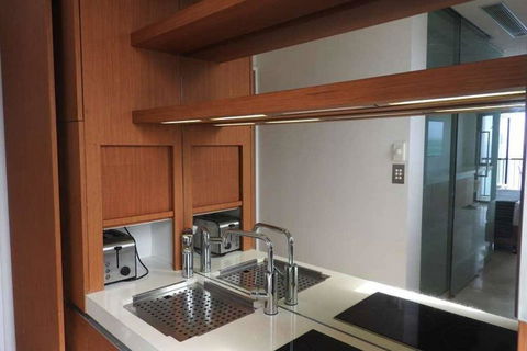 Studio 1201 - Darwin Holiday 3
