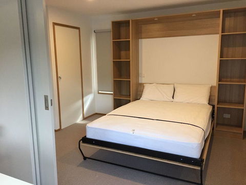 Studio 13 - Darwin Holiday 1