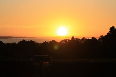 Studio 165 Hidden Gem On 50 Acres With Bay Views - Darwin Holiday 1