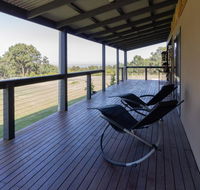 Studio 165 Hidden Gem on 50 acres with bay views - Darwin Holiday