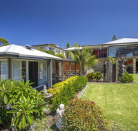 Studio Cabana on Golf in Mollymook - Darwin Holiday