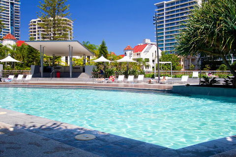 Stunning 4 Bedroom Sub Penthouse - Level 60 Q1 - Darwin Holiday 2