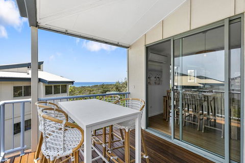Stunning Beach Front Villa At Castaway Cove - Darwin Holiday 0