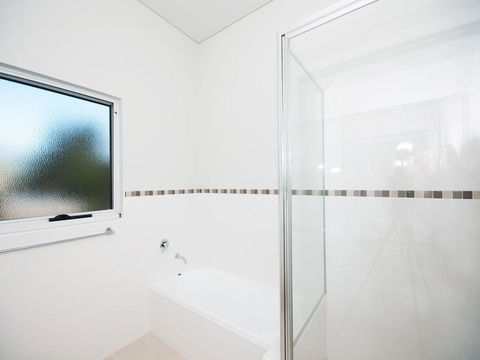 Stunning Holiday Townhouse - Darwin Holiday 1