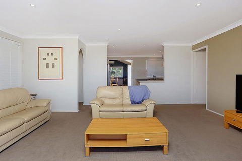 Stunning Home In Salamander Bay! - Darwin Holiday 1