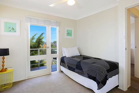 Stunning Home In Salamander Bay! - Darwin Holiday 3