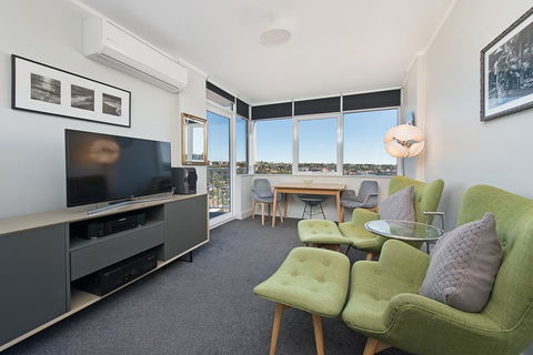 Stunning Ocean View Apartment !!! - Darwin Holiday 1