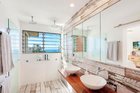 Stunning Oceanview Retreat Between Beach And Bush - Darwin Holiday 3