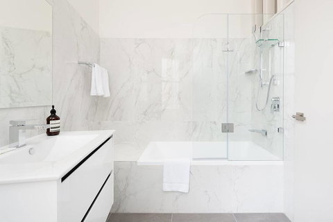 STUNNING SYDNEY HOME 1 - Darwin Holiday 2