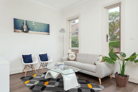 STUNNING SYDNEY HOME 11 - Darwin Holiday 2