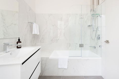 STUNNING SYDNEY HOME 9 - Darwin Holiday 3