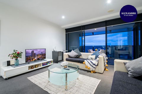 Stunning Views - Hotel Stay On Cavill - Level 24 - Darwin Holiday 0