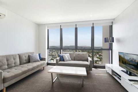 Stunning Views On The 41st Floor - Darwin Holiday 0