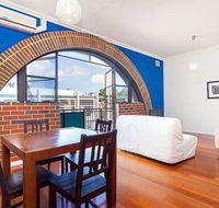 Stylish 2 Bedroom Apartment In the City - Darwin Holiday