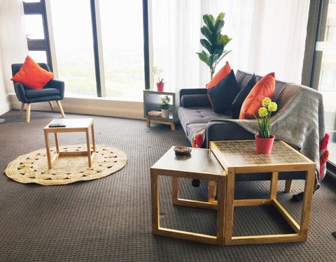 Stylish 2BR With Stunning Views - Sydney Olympic Park - Darwin Holiday 1