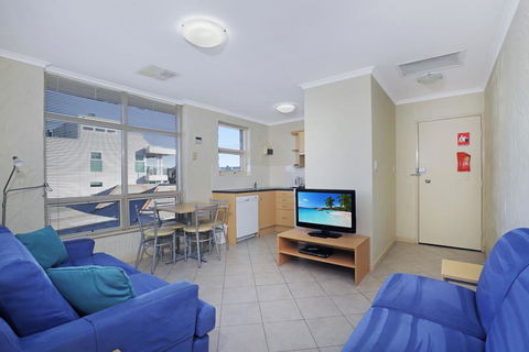 Stylish Comfortable 2 Bdrm Glenelg North - Darwin Holiday 0