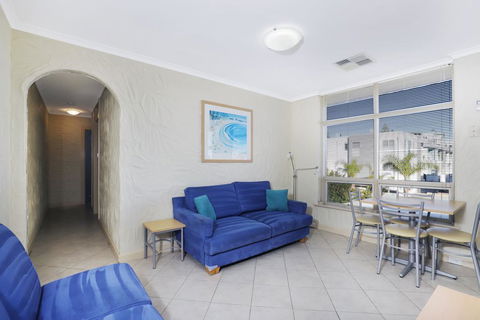 Stylish Comfortable 2 Bdrm Glenelg North - Darwin Holiday 2