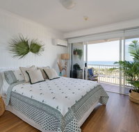 Stylish Studio with Ocean Views Bel Air Broadbeach - Darwin Holiday