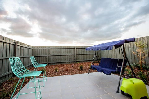 StylishTownhouse@Narre Warren/TrainStation/SC - Darwin Holiday 1