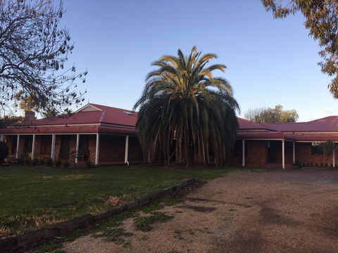 Sudbury - Darwin Holiday 0