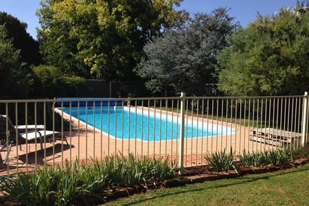 Sue's Sanctuary - Darwin Holiday 2