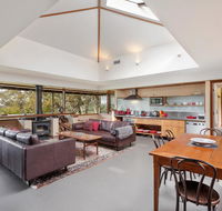Summer House - Darwin Holiday