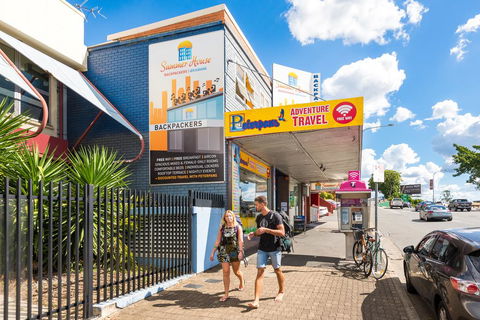 Summer House Backpackers Brisbane - Darwin Holiday 0