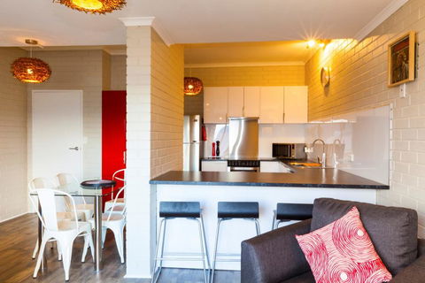 Summit 11 - Fabulous Views And Location - Darwin Holiday 2