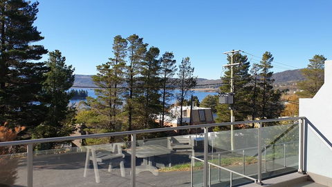 Summit 7 - Darwin Holiday 3