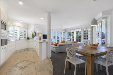 Sun, Sand, And Surf, Sunrise Beach - Darwin Holiday 3