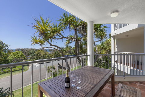 Sun, Sand, And Surf, Sunrise Beach - Darwin Holiday 0