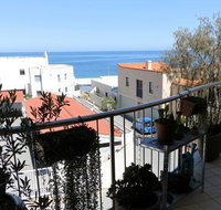 Sun Sand Sea and Salty Kisses Cottesloe beach house - Darwin Holiday