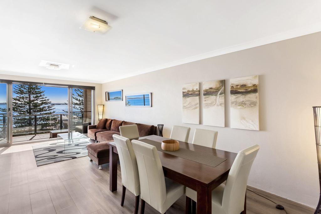 Shoal Bay NSW Darwin Holiday