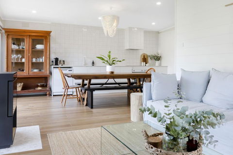 SUNKISSED - MORNINGTON - Darwin Holiday 3