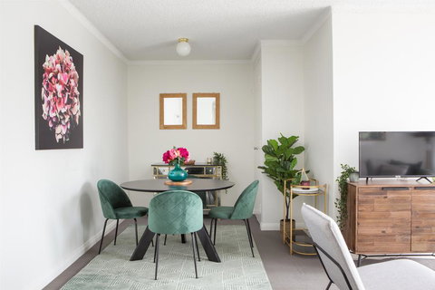 Sunny Apartment In Quiet And Green Neighbourhood - Darwin Holiday 2