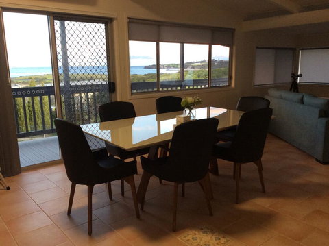 Sunnyside Holiday Home - Darwin Holiday 3