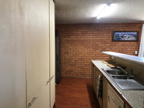 Sunrise 5 - Darwin Holiday 3