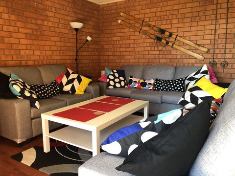 Sunrise 5 - Darwin Holiday 0