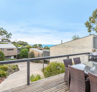 SUNRISE AT BREAKERS - Townhouse close to town - Darwin Holiday