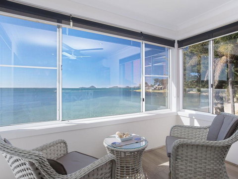 Sunrise Waters', 2/63 Soldiers Point Road - Stunning Waterfront Property - Darwin Holiday 3