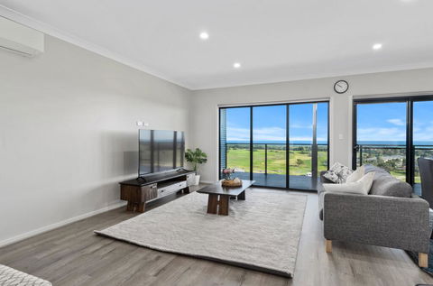 Sunset Horizon At Lady Bay - 8 Huntingdale Drive - Darwin Holiday 2