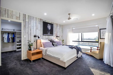 Sunset Penthouse Couples Retreat, Close To Airlie Beach, Champagne On Arrival - Darwin Holiday 0