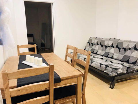 Sunset View 2 Bedroom Apt Next To Station - Darwin Holiday 1