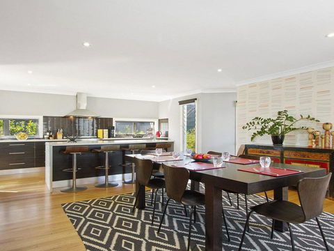 Sunshine Beach House-25 Metre Walk To The Beach - Darwin Holiday 2