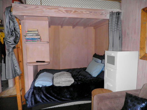 Super Value Thredbo STUDIO & Ante-Room Apartment - Darwin Holiday 0