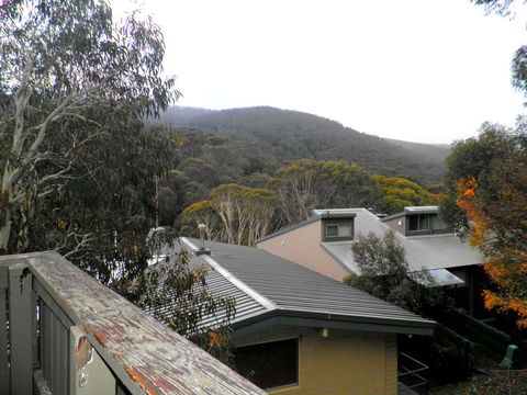 Super Value Thredbo STUDIO & Ante-Room Apartment - Darwin Holiday 2