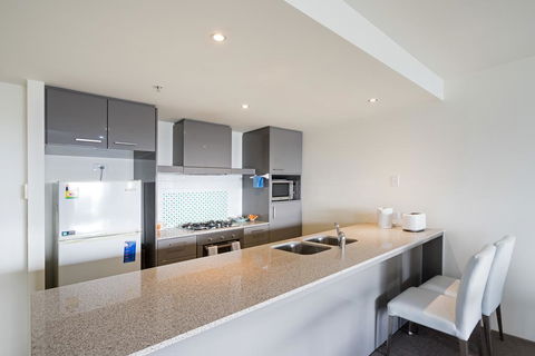 Superb Surfers Paradise Apartment - Top Location! - Darwin Holiday 2