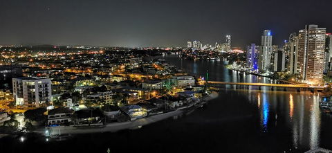 Superb Surfers Paradise Apartment - Top Location! - Darwin Holiday 3