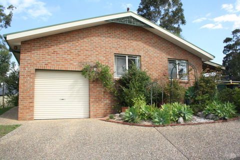 Surf Beach On Eric - Darwin Holiday 0